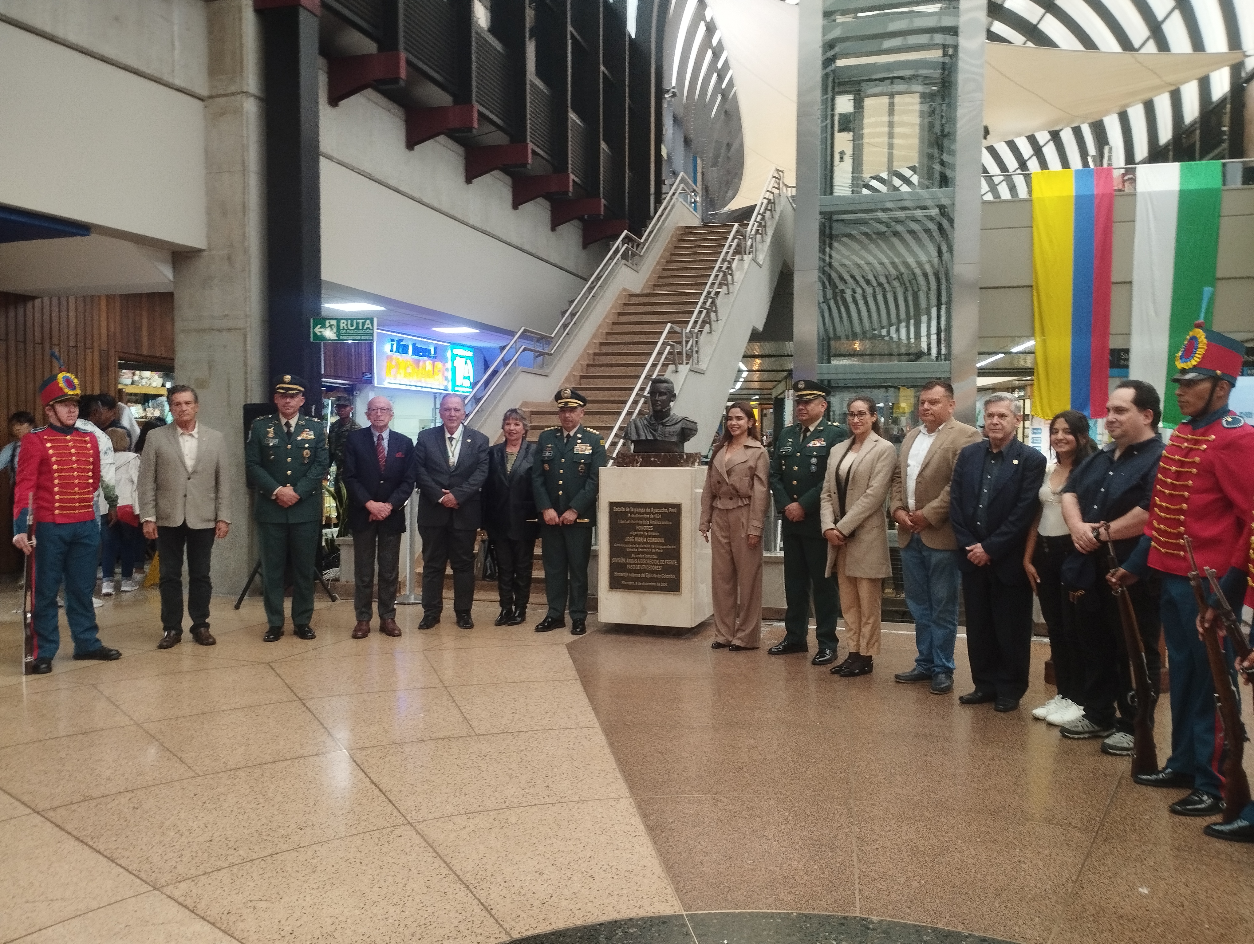 Conmemoración Bicentenario — Fotografía #38
